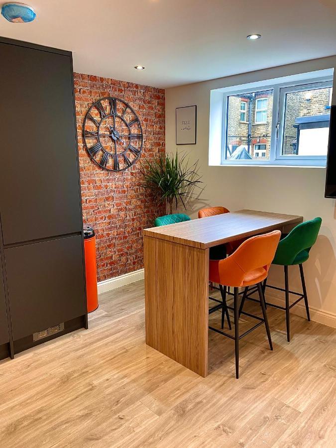 Smart/ Modern One Bedroom Flat 普尔雷 外观 照片